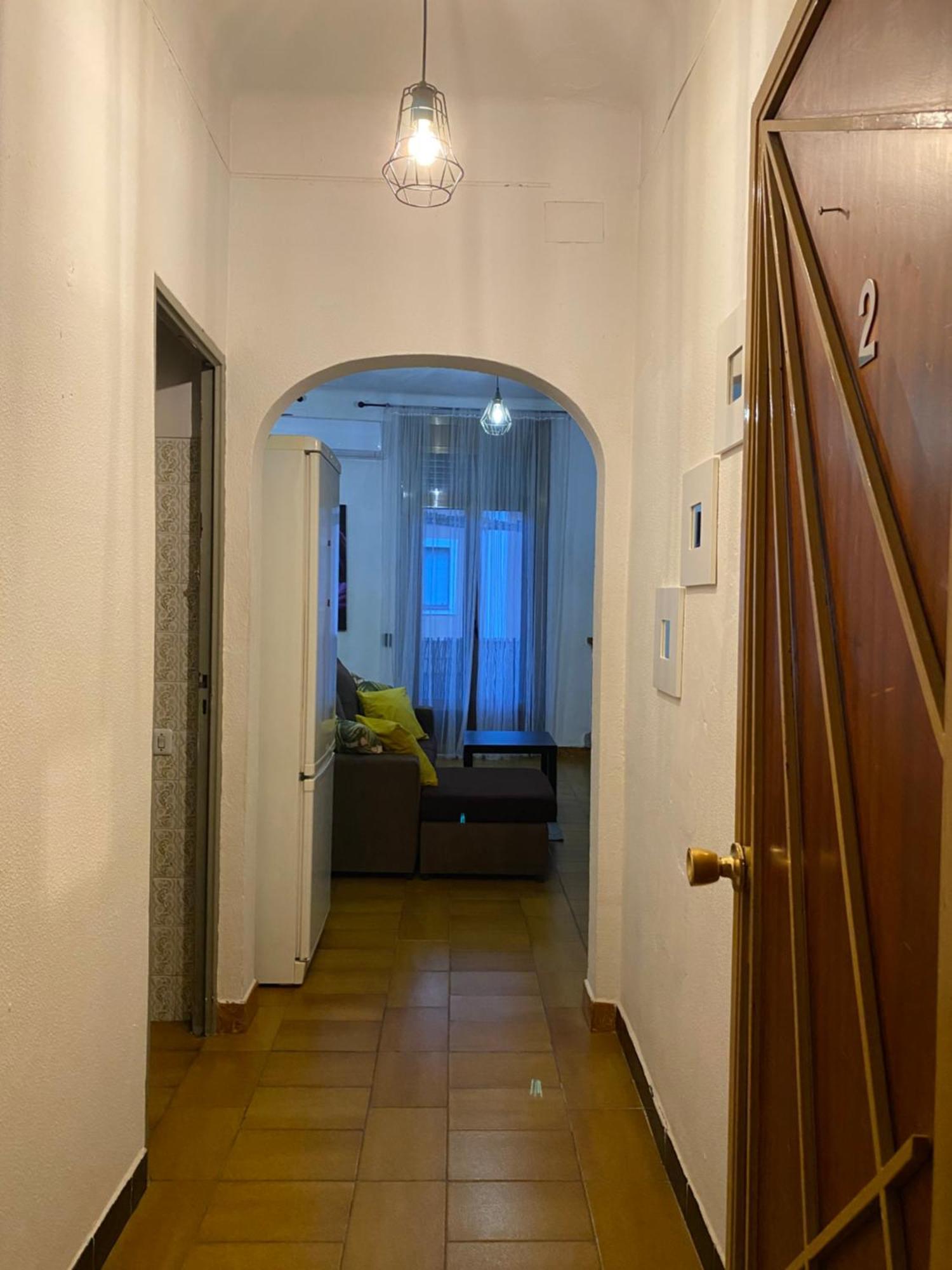 Apartamento Felicitat Figueres  Ngoại thất bức ảnh